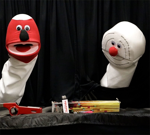 puppet video 500 x 450